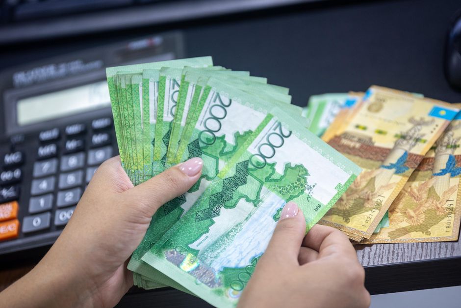 currency exchange interest rates finance forex trading ZenithFX